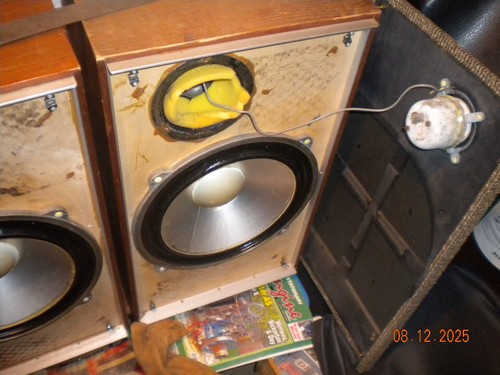 Leak sandwich speakers 15 - leak,