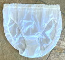 HANES 6/M SNOW WHITE Silky