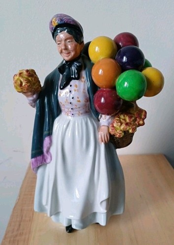 Royal doulton figurine hn1843 - royal,