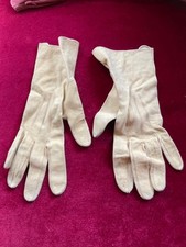 Ladies Vintage Suede Gloves in