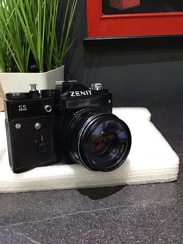 Zenit 35mm slr camera - 11,