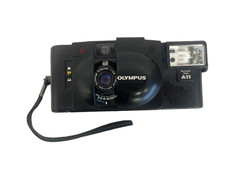 Olympus XA2 A11 35mm Compact
