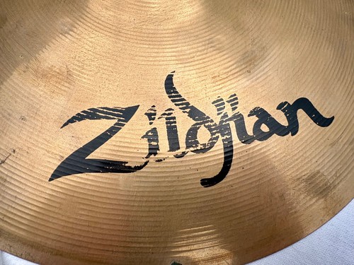 Avedis zildjian hi - avedis,
