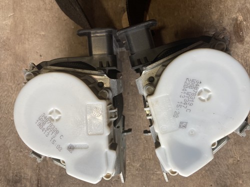 Captain seats swivel - swivel,