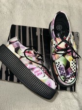 NWOT Womens TUK Shoes, Size 3