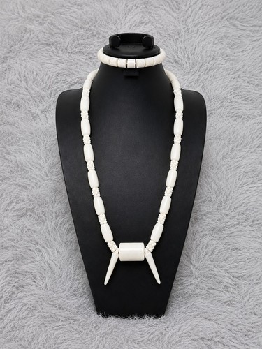 Ivory igbo edo tusk - ivory, simulated
