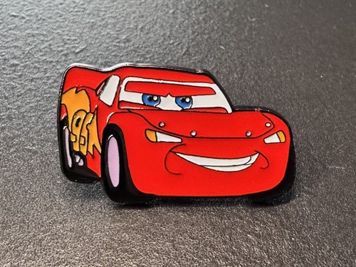 Lightning mcqueen enamel - lightning, pin