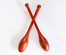 Pair of teardrop Indian Clubs - cherry Teardrop Clubs – ±550g each club
