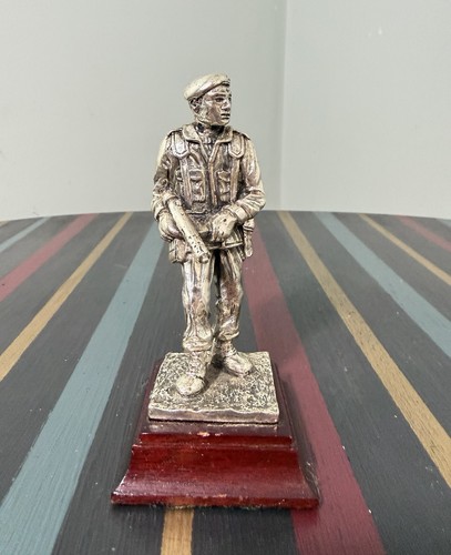 Royal hampshire art - royal,