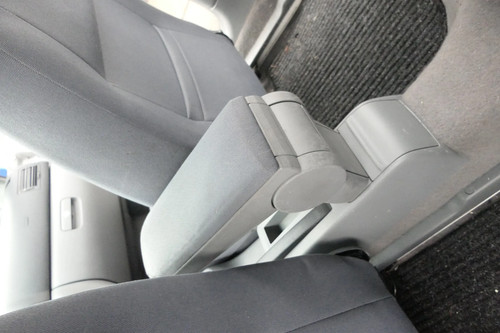 Octavia middle armrest - middle,