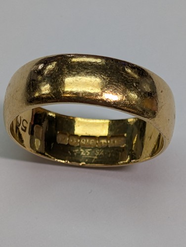 22ct gold wedding band - gold,
