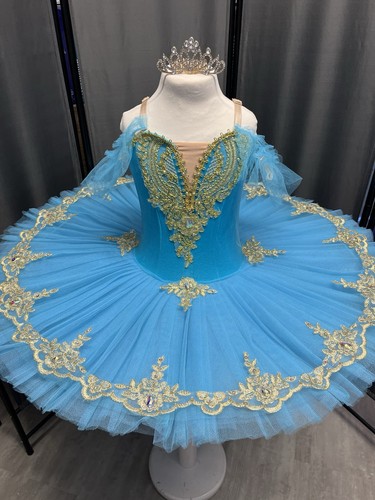 Ballet tutu stock - tutu,in,
