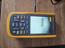 Fluke 125B Scopemeter 2 channel 40MHz