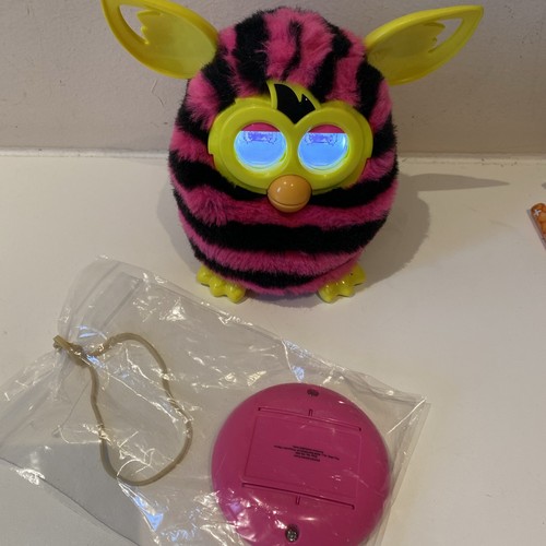 Furby boom pink black - boom, &