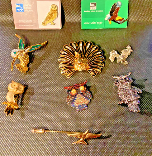 Vintage bird brooch pin - vintage,