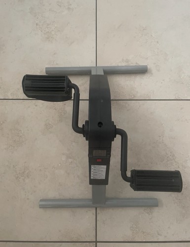 Pedal exerciser fold - , up