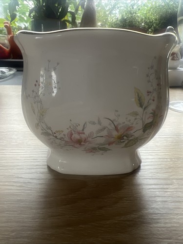 Vintage wade royal victoria - wade,