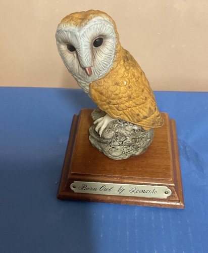 Barn owl figurine the - figurine,,