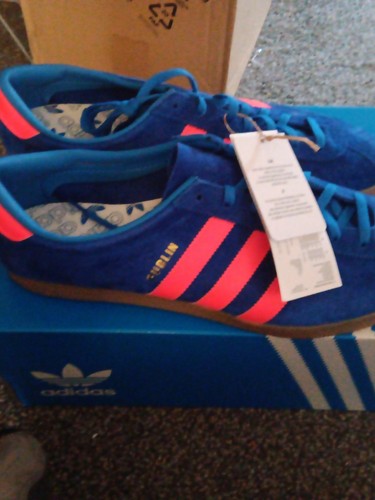 Adidas dublin size - dublin, 9