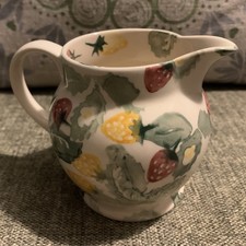 Rare,1st  Emma Bridgewater  ‘ Wild Strawberry’ 1/4 Pint Jug