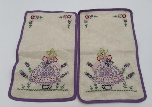 Vintage embroidered linen - embroidered,