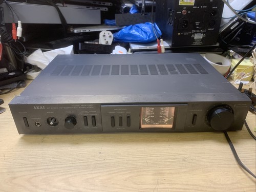 Akai u01 stereo amplifier - am-u01,