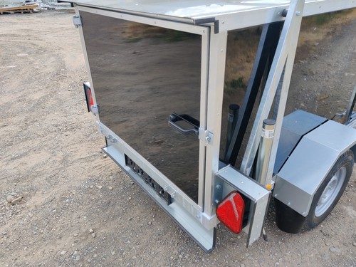 Brand new apache - 7x4, box