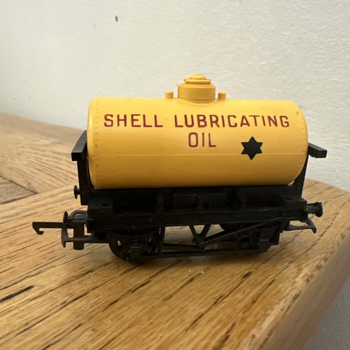 Tri ang r211 - r211, shell
