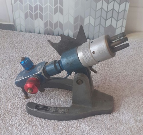 Jencons multijet glass blowing