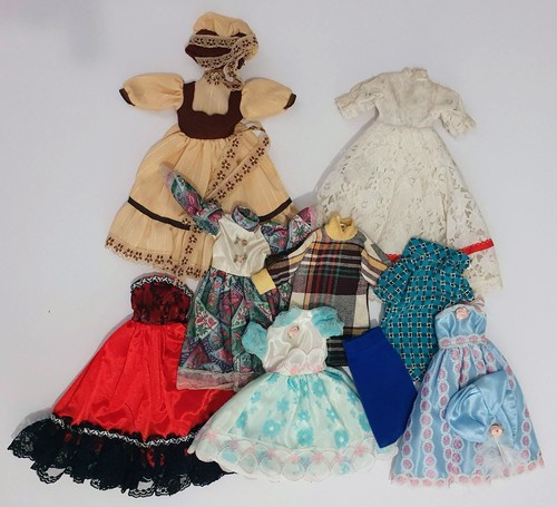 Vintage 1970s faerie glen - faerie,