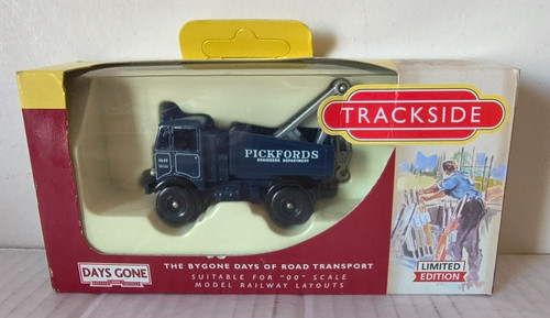 Lledo trackside aec - aec, wrecker