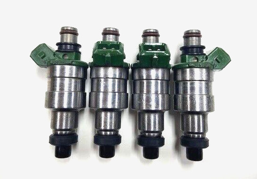 Fuel injector set - set, for