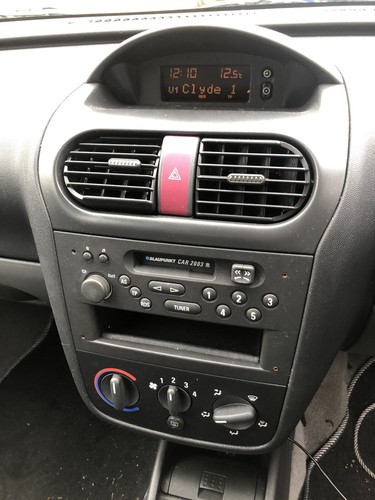 Vauxhall corsa car - car, 2003