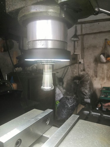 Milling machine ring led work - milling,