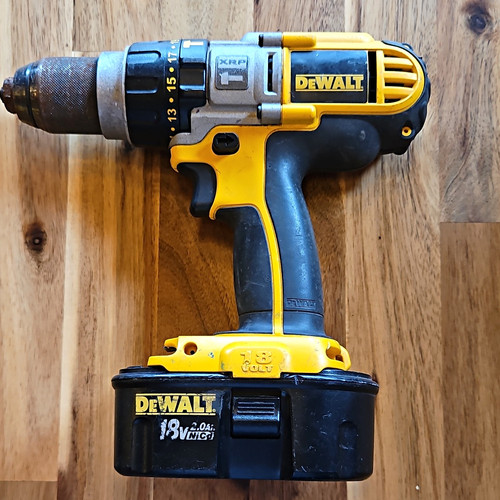 Dewalt dcd925 18v cordless - dewalt,