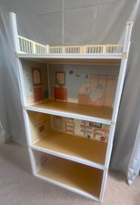 Vintage Sindy House with some