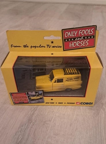 Corgi reliant regal - reliant,