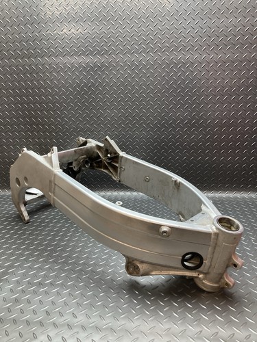 Suzuki rgv250 vj22 frame track - rgv250,