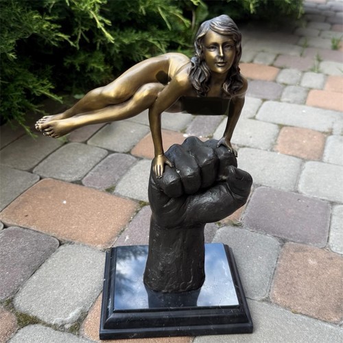 Bronze woman statue - bronze,