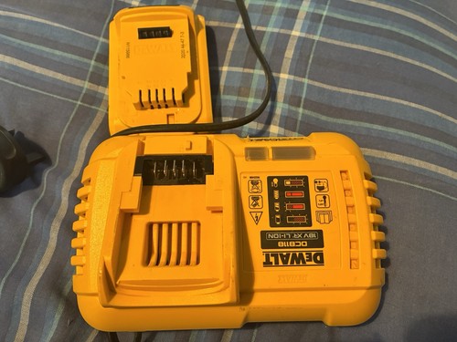 Dewalt dcb118 fan cooled fast - dewalt,