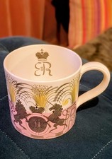Eric Ravilious 1953 Wedgewood Queen Elizabeth II Commemorative Coronation Mug