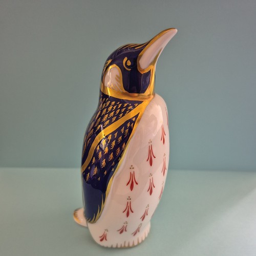 Royal crown derby penguin - derby,