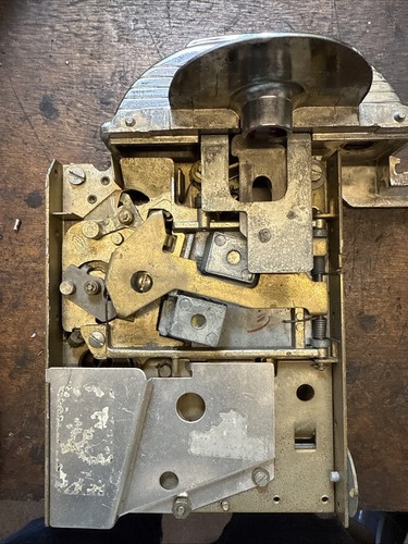 Seeburg coin mechanism - seeburg,