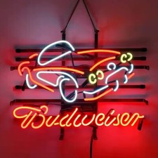 Vintage Old Car Auto Garage