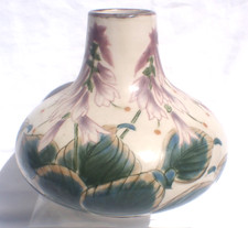 Cobridge Stoneware Hosta