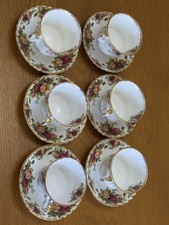 Royal Albert Old Country Roses Set of 6 Tea Cups and Saucers  Perfect Condition
