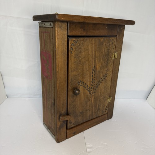 Upcycled 7up soda crate wooden - upcycled,