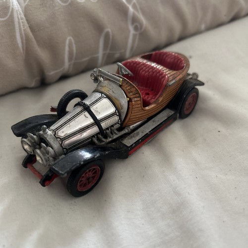 Corgi 266 chitty bang - chitty,