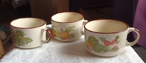 Set vintage soup bowl - 3,