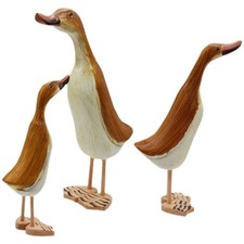 3Pcs Charming Wooden Duck Figurine Cute Desktop Sculpture for Gift